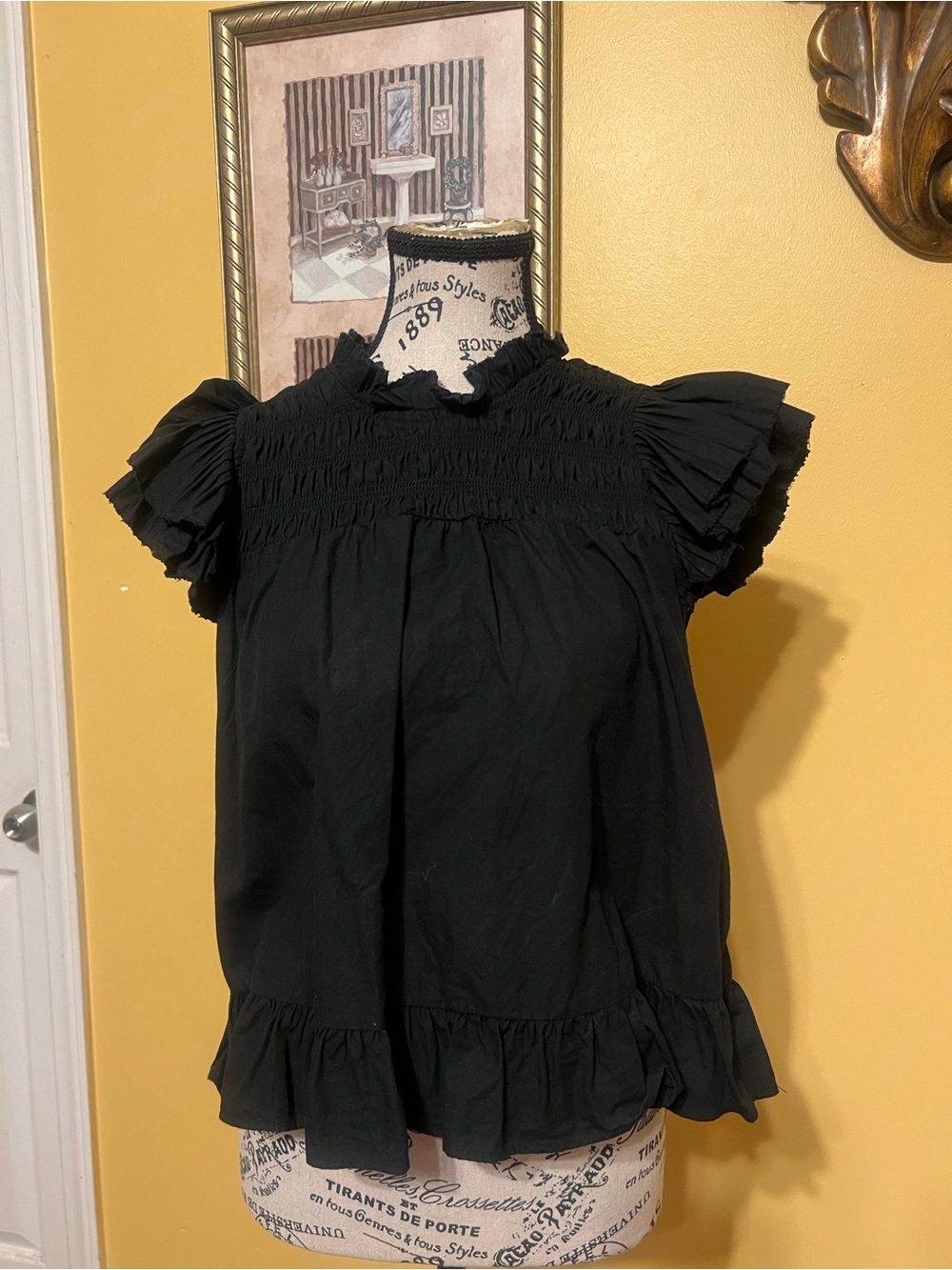 Love the label Black Smocked Ruffle Cap-Sleeve Blouse size XD